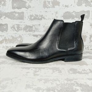 NEW Nordstrom Rack Black Leather Chelsea Ankle Boots  W370